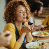 Achtsam essen: Der Weg zu bewusster Ernährung und innerer Balance